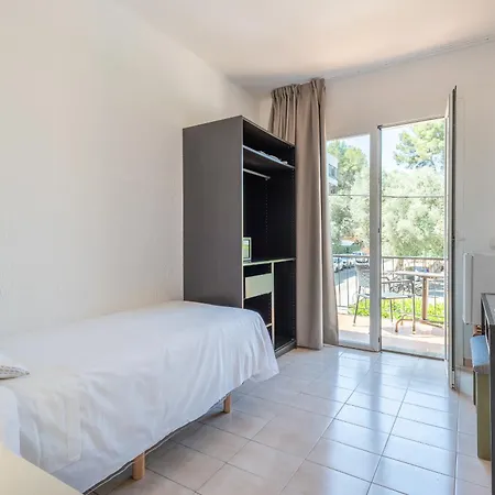 Πανσιόν Flor Amistad