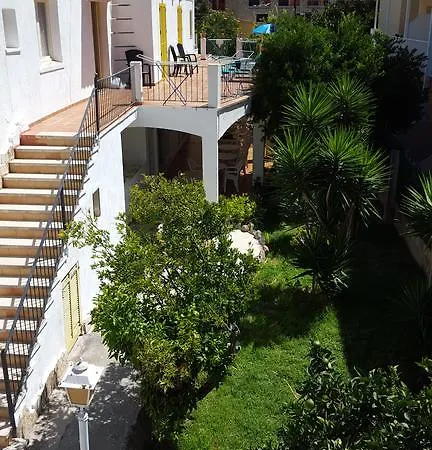 Flor Amistad Guest house