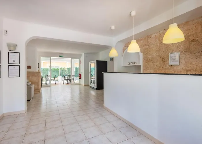 Flor Amistad Πανσιόν