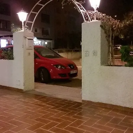 Flor Amistad Πανσιόν Παγκουέρα